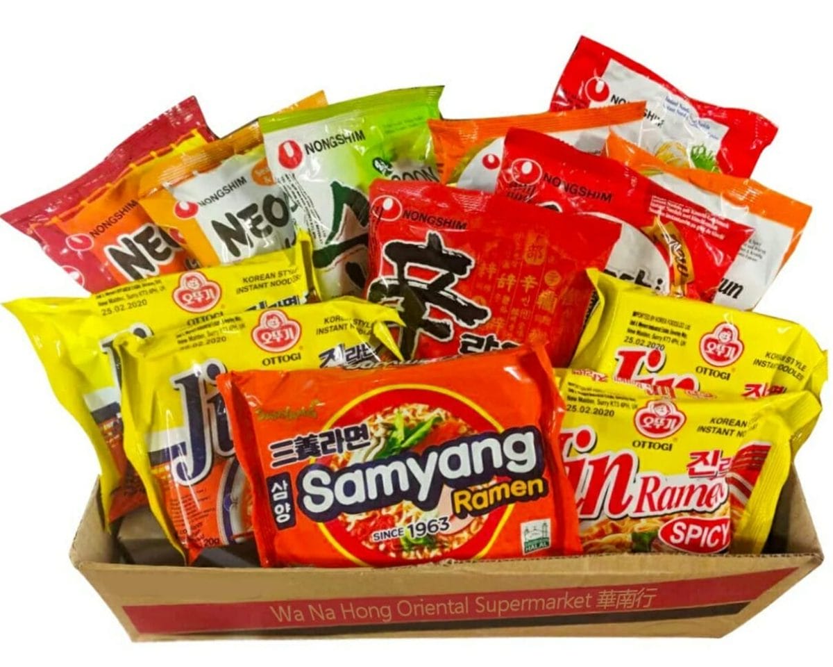 Korean Snack Boxes - 15 Must-Try Mystery Boxes! 12