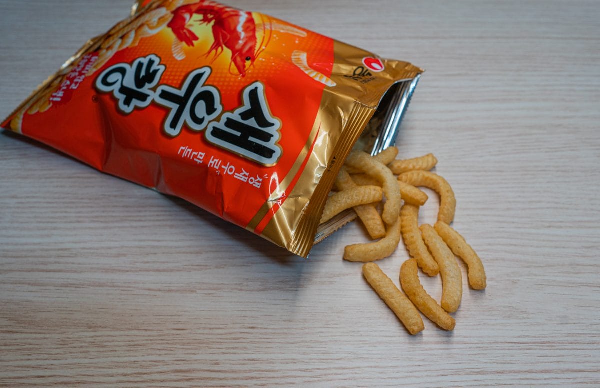 10 Best Korean Snacks - Dalgona, Pepero & More! 4