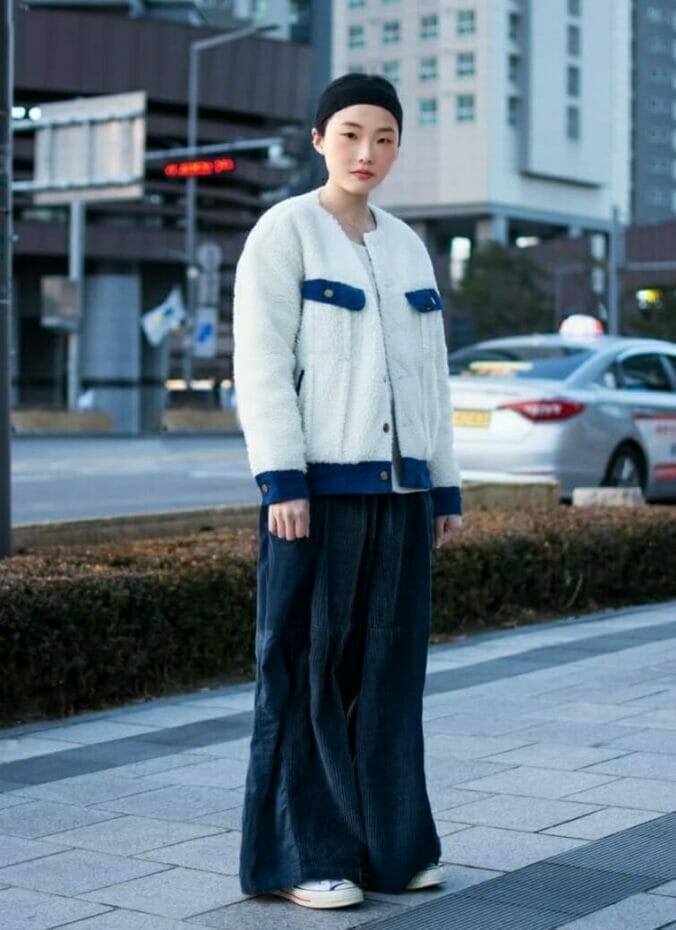 Korean Streetwear - 18 Hottest Korean Street Fashion Trends to Try in 2023 23
