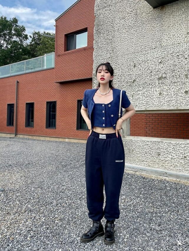 Korean streetwear outfit