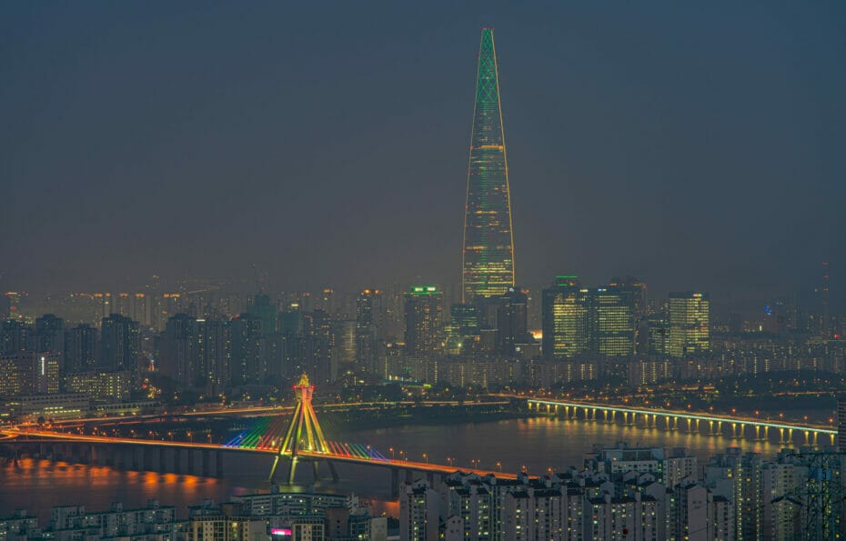 Lotte Tower at Night