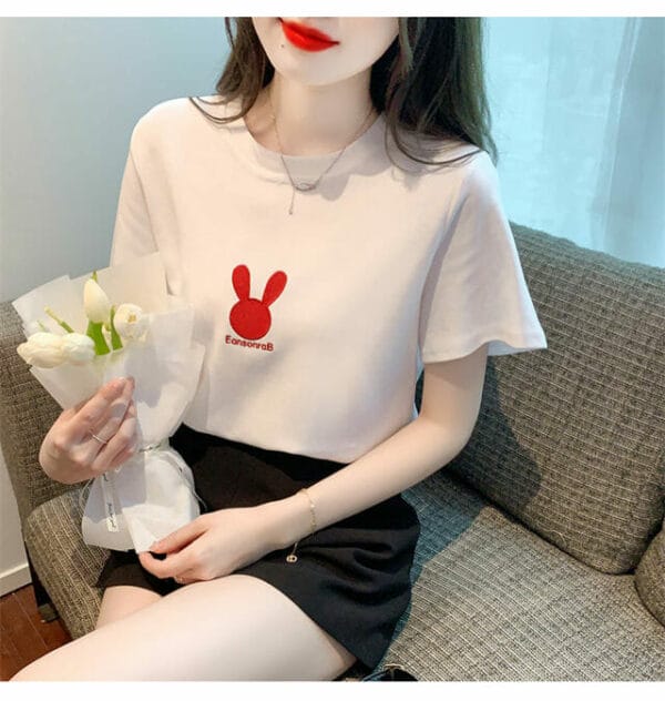 Lovely 2 Colors Rabbit Embroidery Cotton Tees 6