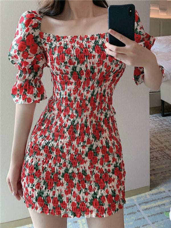 Lovely Boat Neck Flowers Pleated Puff Sleeve Dress 5