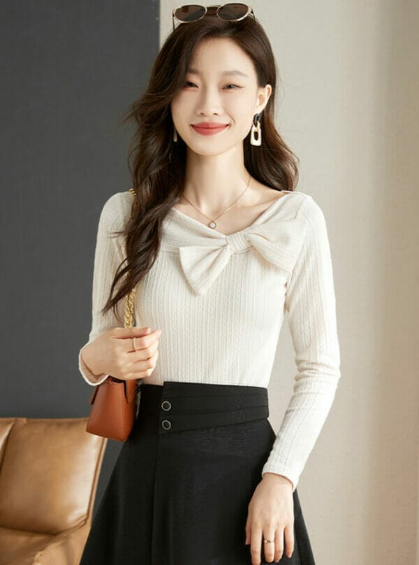 Lovely Bowknot Collar Slim Long Sleeve T-shirt 1