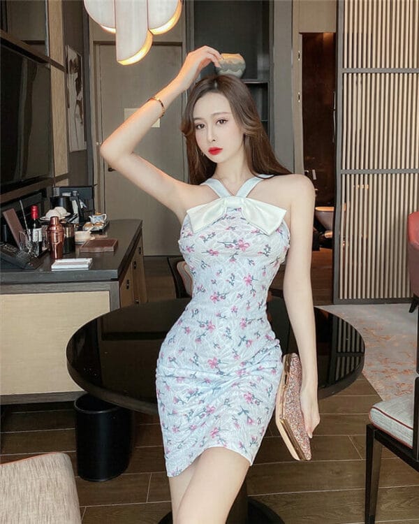 Lovely Bowknot Straps Lace Flowers Slim Dress 4