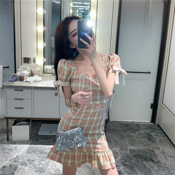 Lovely Fashion Square Collar Plaids Fishtail Dress 2