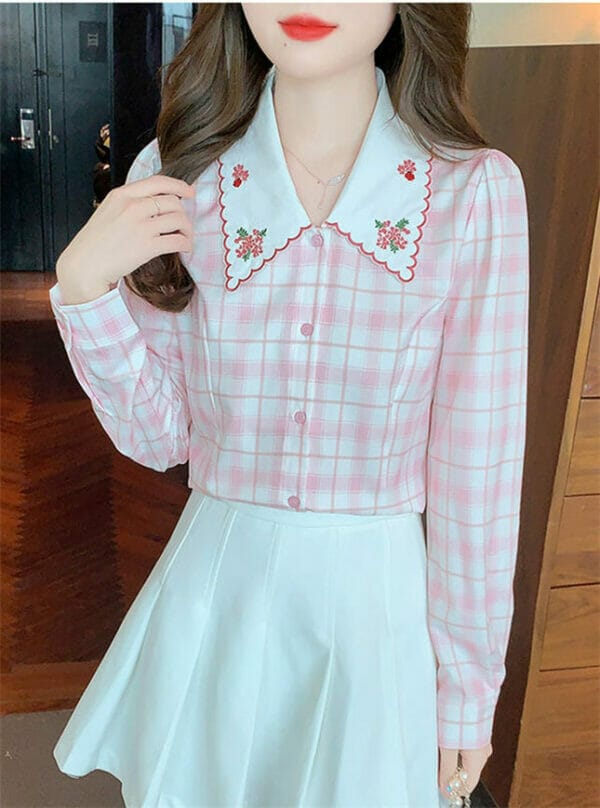 Lovely Girl Flowers Embroidery Doll Collar Plaids Blouse 1