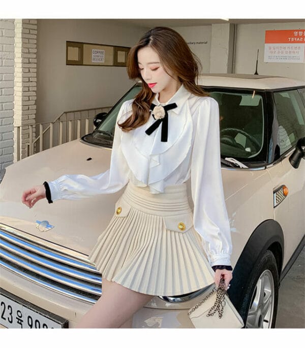 Lovely Korea Bowknot Flouncing Blouse with Pleated A-line Skirt 5