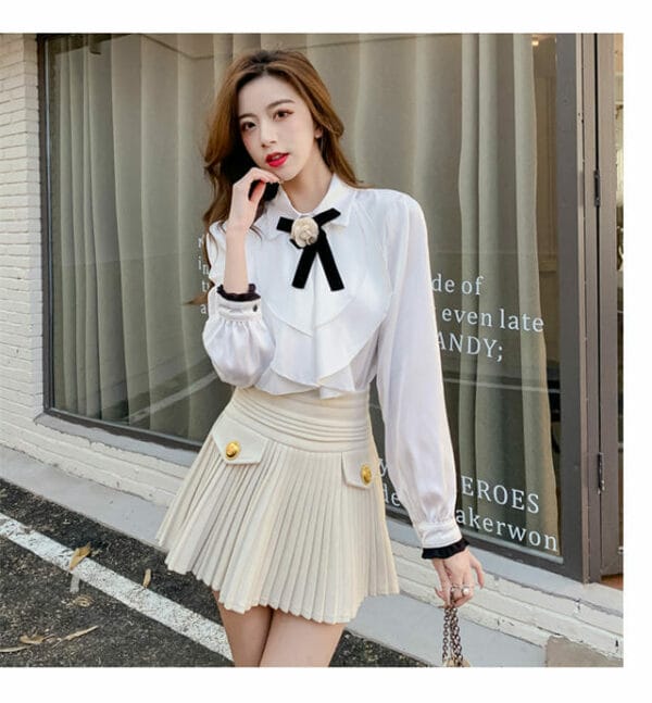 Lovely Korea Bowknot Flouncing Blouse with Pleated A-line Skirt 4