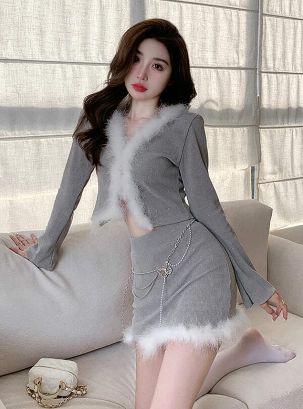 Lovely Fur Edges Chain Waist Slim Two Pieces Dress 4