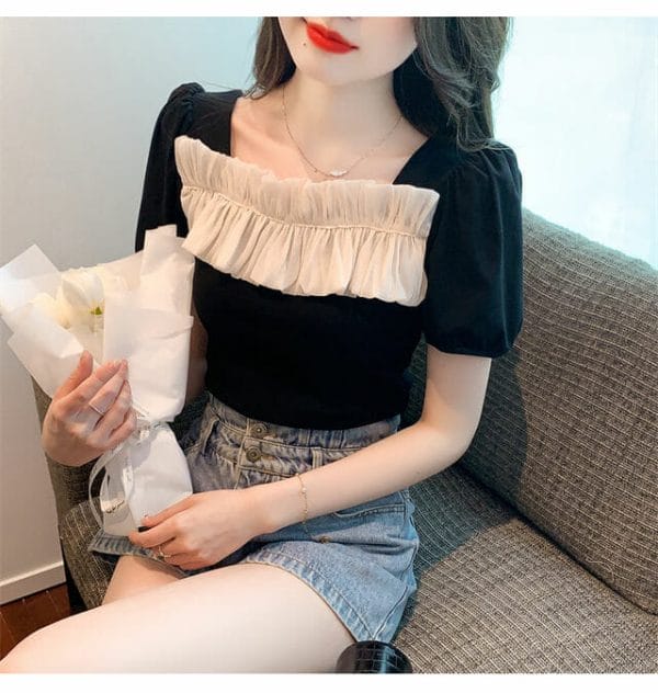 Modern 2 Colors Pleated Square Collar Short Sleeve Blouse 4