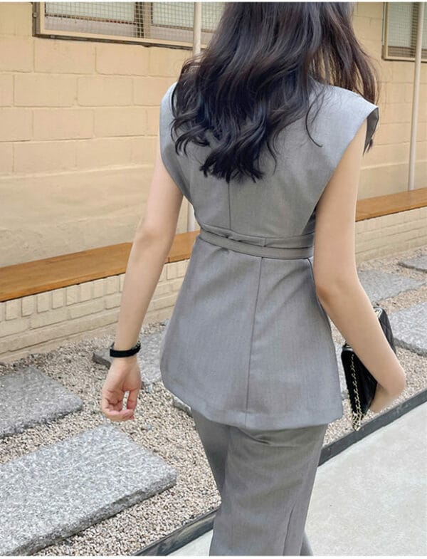 Modern Lady 2 Colors Belt Waist V-neck Slim Long Suits 6