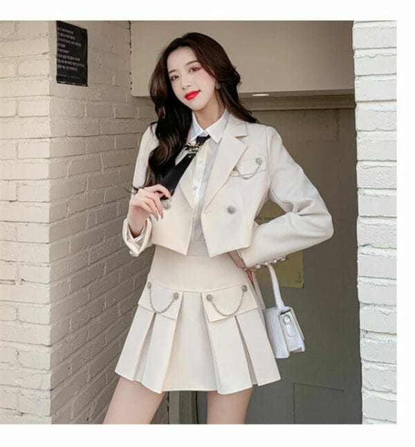 Modern Lady 2 Colors Tailored Collar Jacket with Pleated Skirt 3
