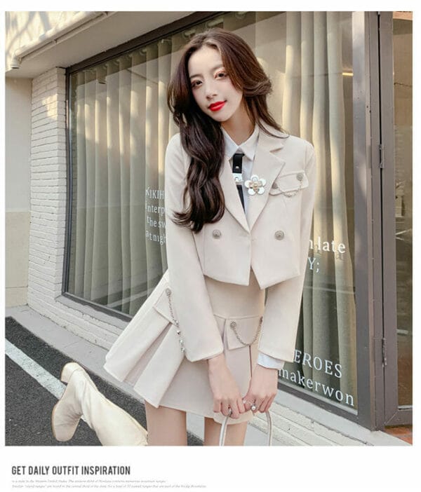 Modern Lady 2 Colors Tailored Collar Jacket with Pleated Skirt 2