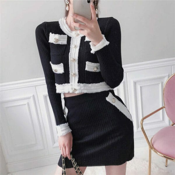 Modern Lady Buttons Color Block Knitting Dress Set 3