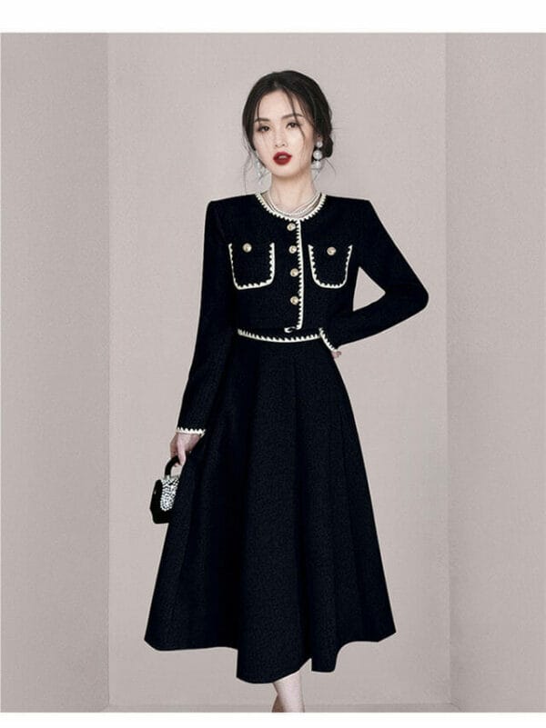 Modern Lady Single-breasted Woolen Coat with Long Skirt 4
