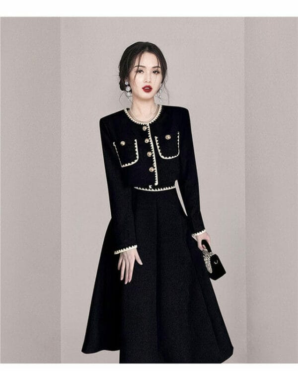 Modern Lady Single-breasted Woolen Coat with Long Skirt 3