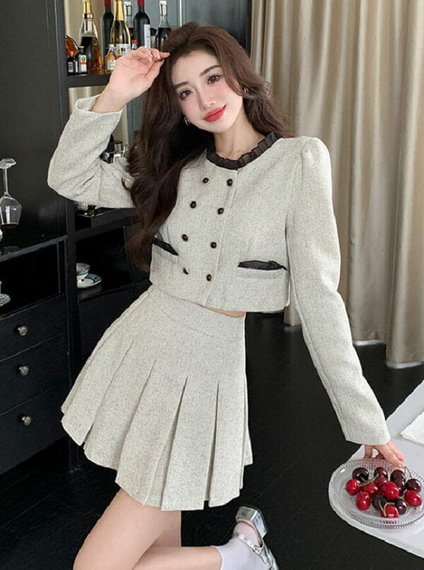 Modern OL 2 Colors Double-breasted Jacket with Pleated Skirt 2
