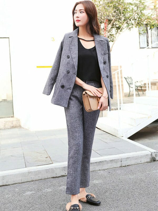 Modern OL Double-breasted Tailored Collar Long Suits 1