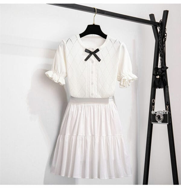 Preppy Fashion Bowknot Knitting Blouse with Pleated Skirt 4