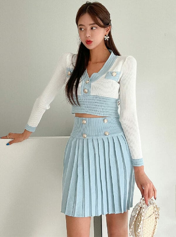Preppy Girl Buttons V-neck Color Block Pleated Knitting Dress Set 1