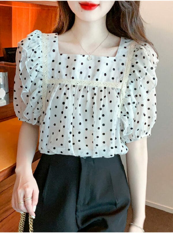 Preppy Girls Square Collar Dots Puff Sleeve Blouse 1