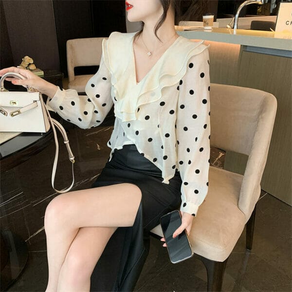 Pretty 2 Colors Flouncing V-neck Dots Blouse 6