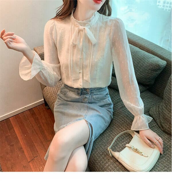 Pretty Bowknot Collar Flare Sleeve Chiffon Blouse 1