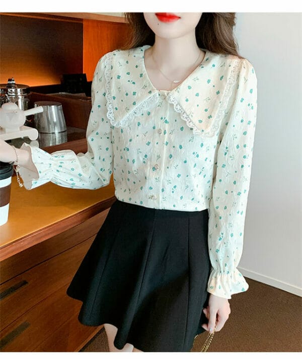 Pretty Fashion 2 Colors Doll Collar Flowers Long Sleeve Blouse 4