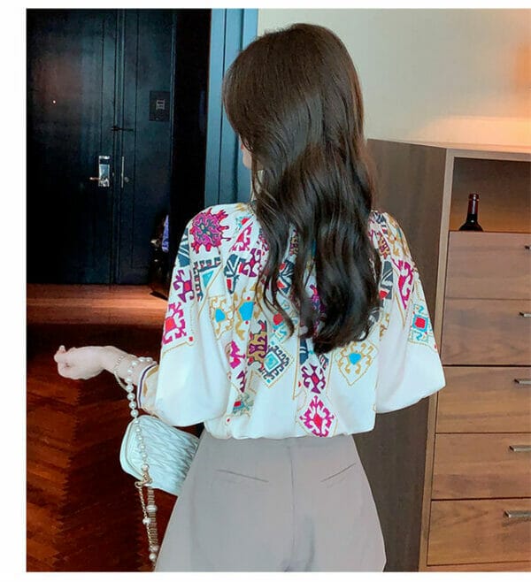 Pretty Fashion Round Neck Flowers Puff Sleeve Blouse 5