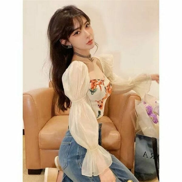 Pretty Girlish Flowers Square Collar Puff Sleeve Short Blouse 2