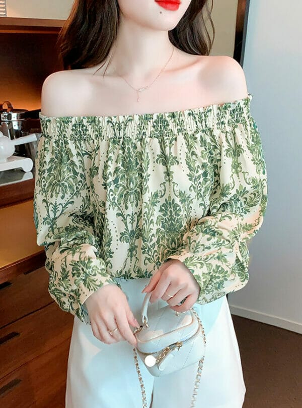 Pretty Spring Boat Neck Flowers Puff Sleeve Loosen Blouse 1
