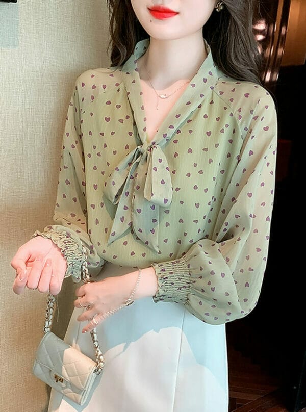 Pretty Tie Collar Hearts Loosen Puff Sleeve Blouse 1