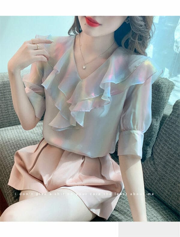 Pretty Women Flouncing V-neck Puff Sleeve Rainbow Blouse 4