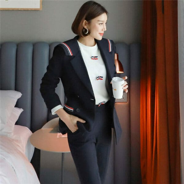 Quality Fashion Stripes Tailored Collar Thick Long Suits 4