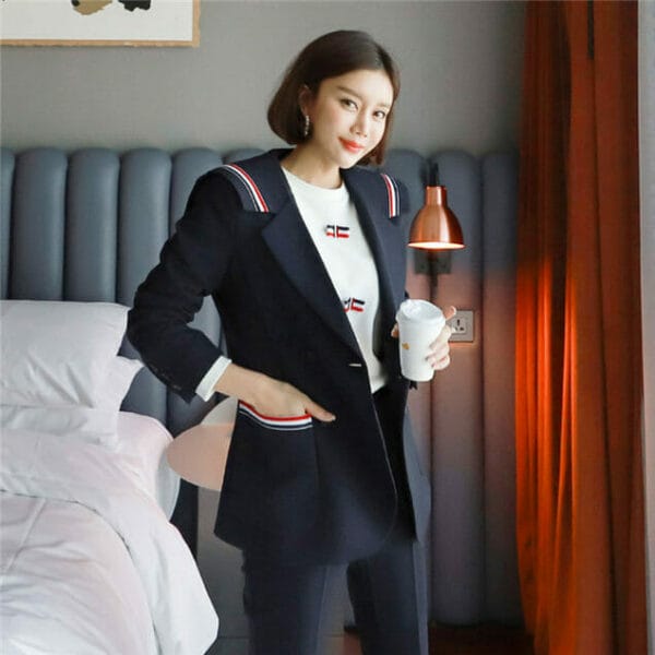 Quality Fashion Stripes Tailored Collar Thick Long Suits 2