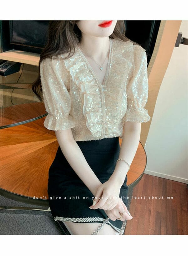 Retro Charming Flouncing Sequins V-neck Puff Sleeve Blouse 4