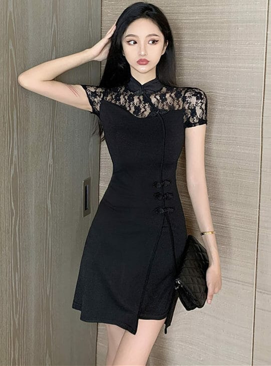 Retro Charming Lace Sleeve Splicing Slim A-line Dress 1