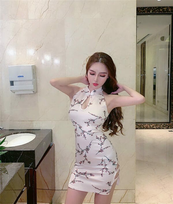 Retro Fashion Off Shoulder Flowers Skinny Cheongsam Dress 3