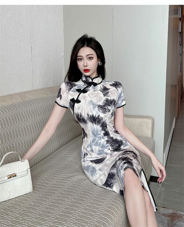 Retro Fashion Stand Collar Flowers Slim Cheongsam Dress 2