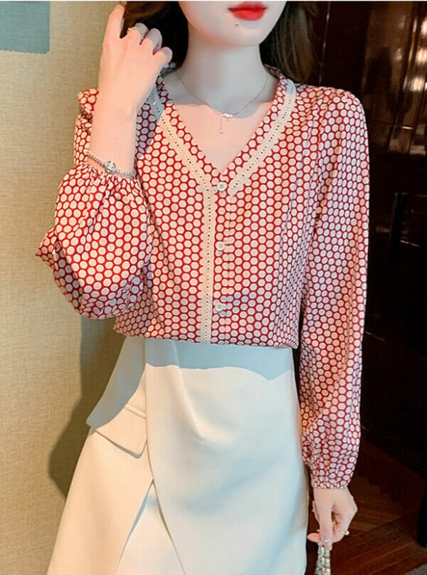 Retro Fashion V-neck Dots Puff Sleeve Chiffon Blouse 1