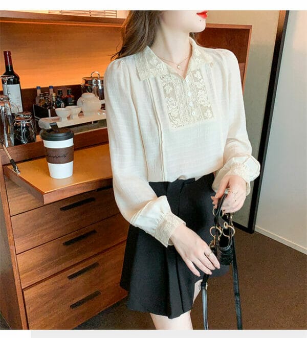 Retro Grace Lace Flowers Collar Puff Sleeve Loosen Blouse 3