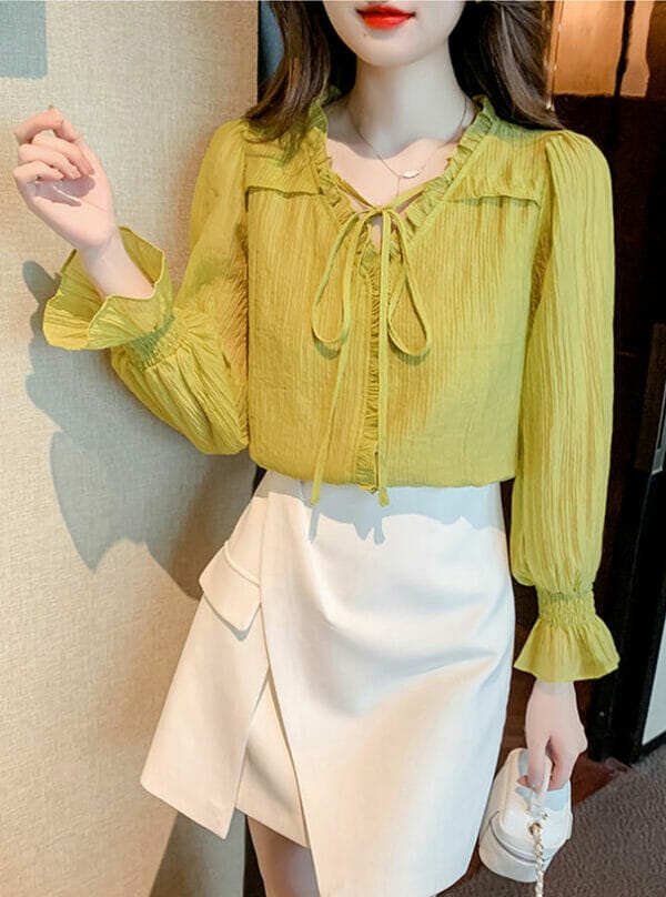 Retro Grace Tie V-neck Pleated Flare Sleeve Loosen Blouse 1