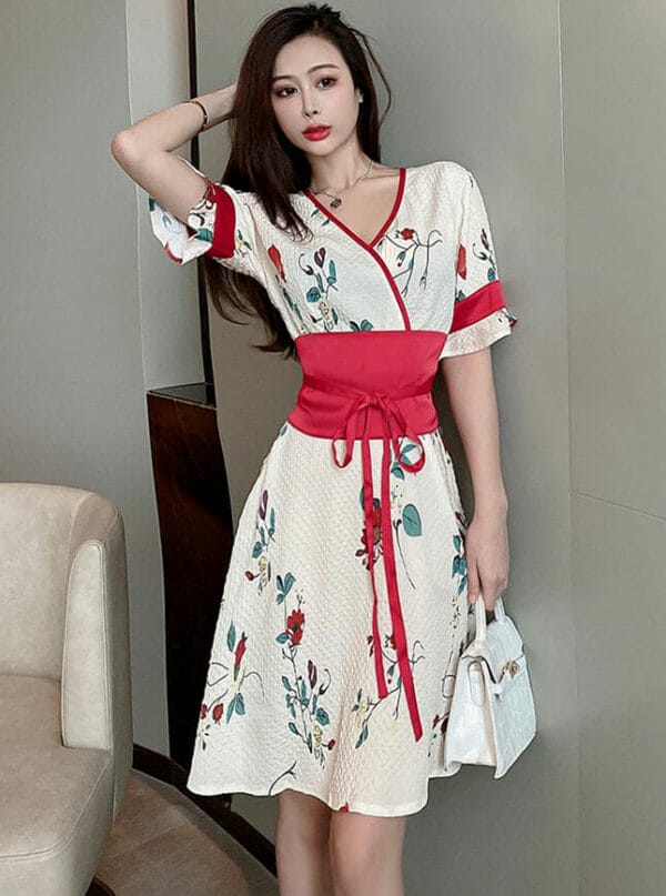 Retro Korea Fashion Tie Waist V-neck Flower A-line Dress 1