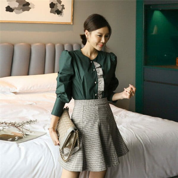 Retro Korea Flouncing Puff Sleeve Blouse with Plaids Skirt 3