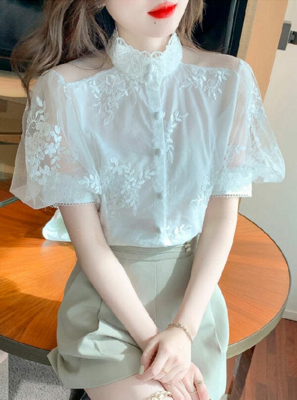 Retro OL Flowers Embroidery Stand Collar Puff Sleeve Lace Blouse 1