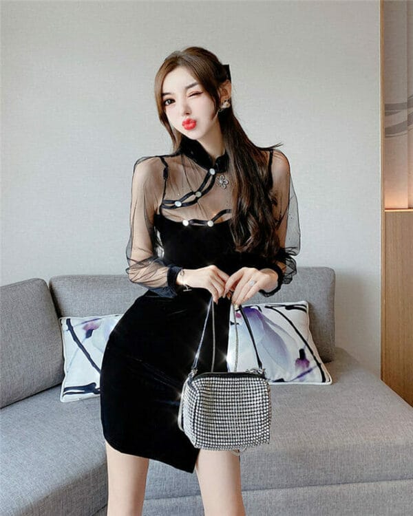 Retro Sexy Gauze Splicing Long Sleeve Velvet Dress 4