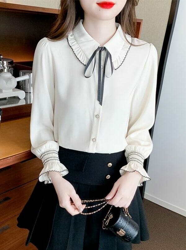 Retro Tie Doll Collar Flare Sleeve Blouse 1