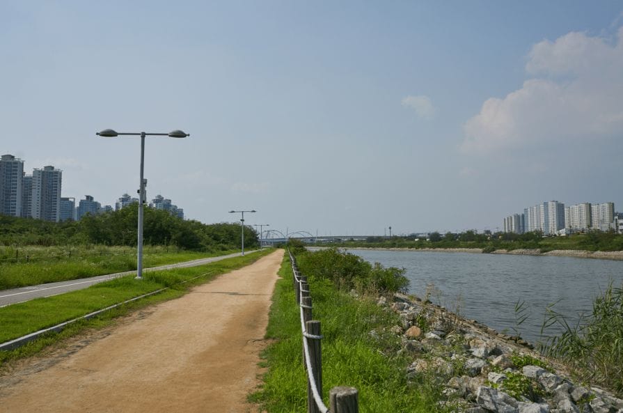 Saeachim Park Pathway