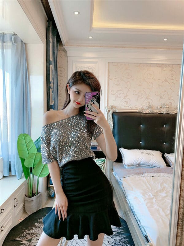 Sexy Fashion 2 Colors Sequins T-shirt with Fishtail Short Skirt 5